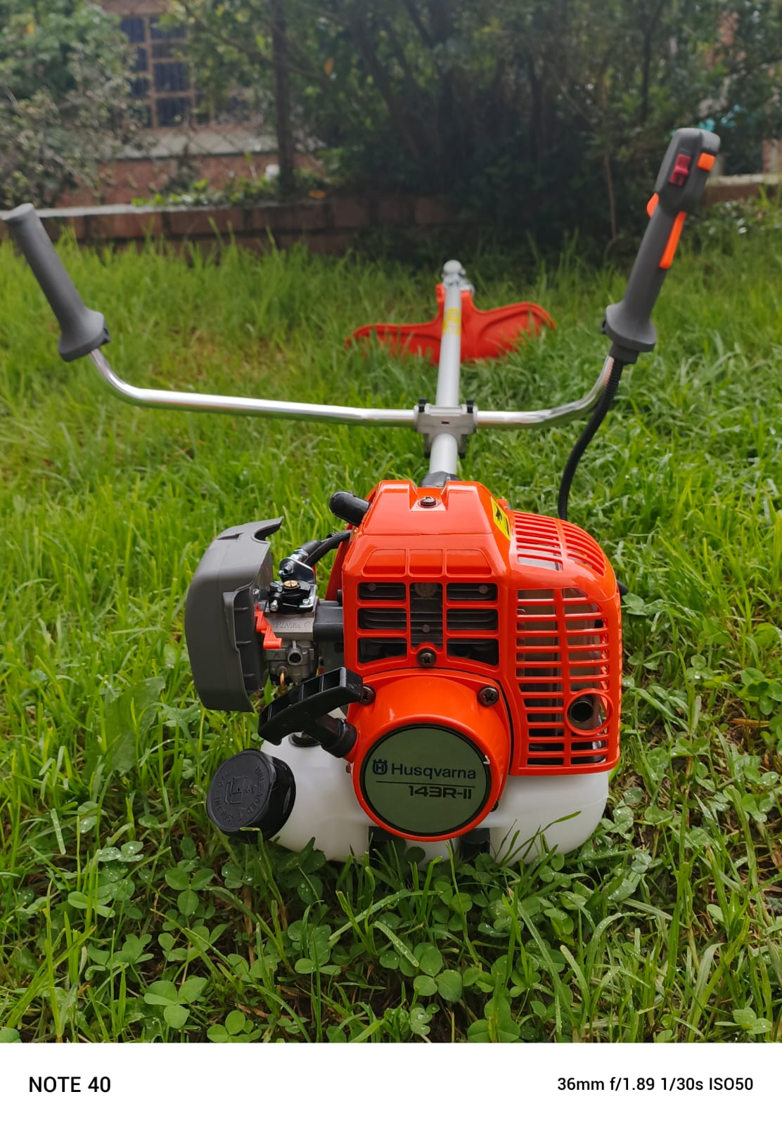 GUADAÑA HUSQVARNA 143